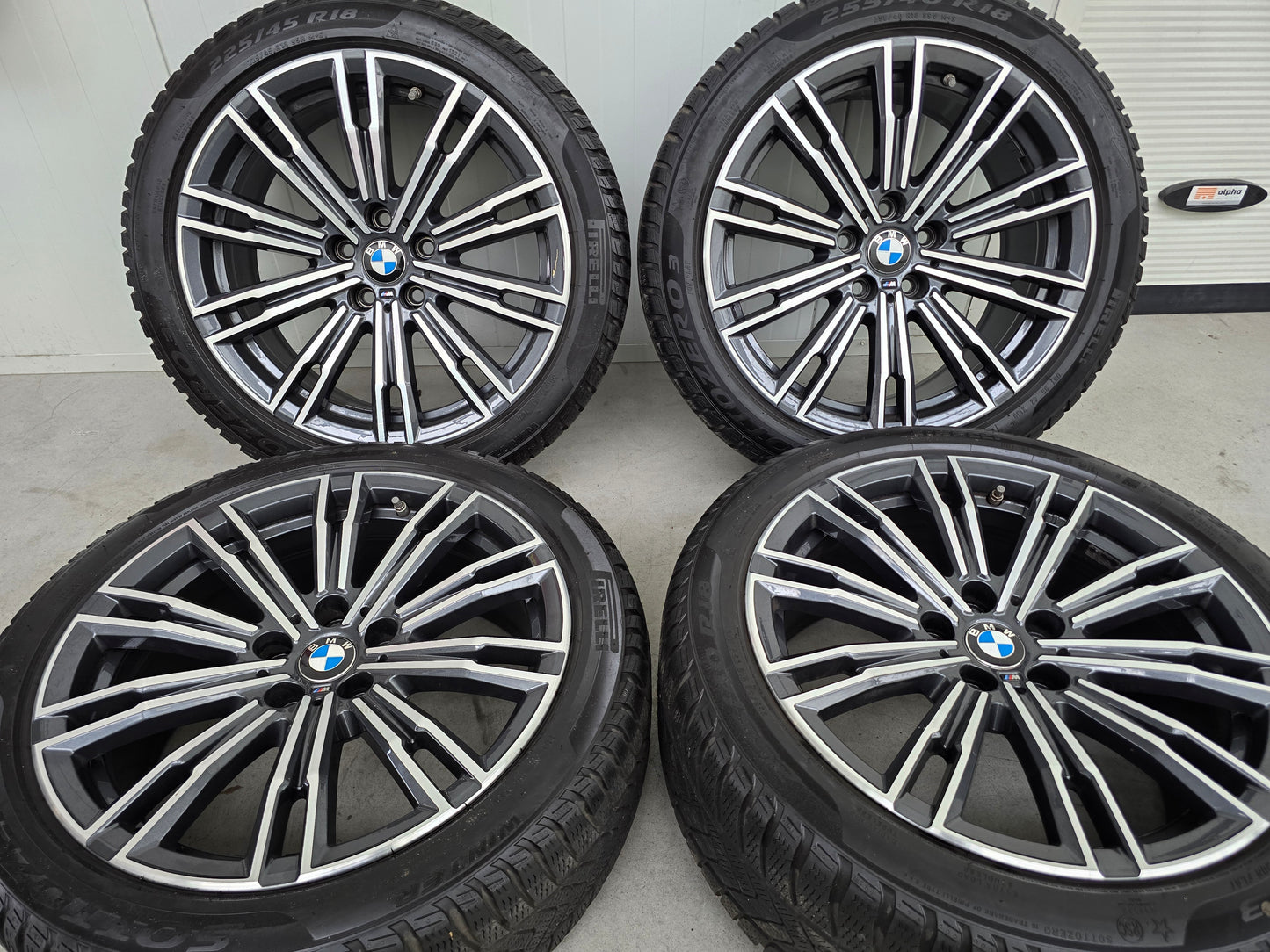 BMW 3 4 Serie G20 G21 G22 790M 18 inch winterbanden breedset