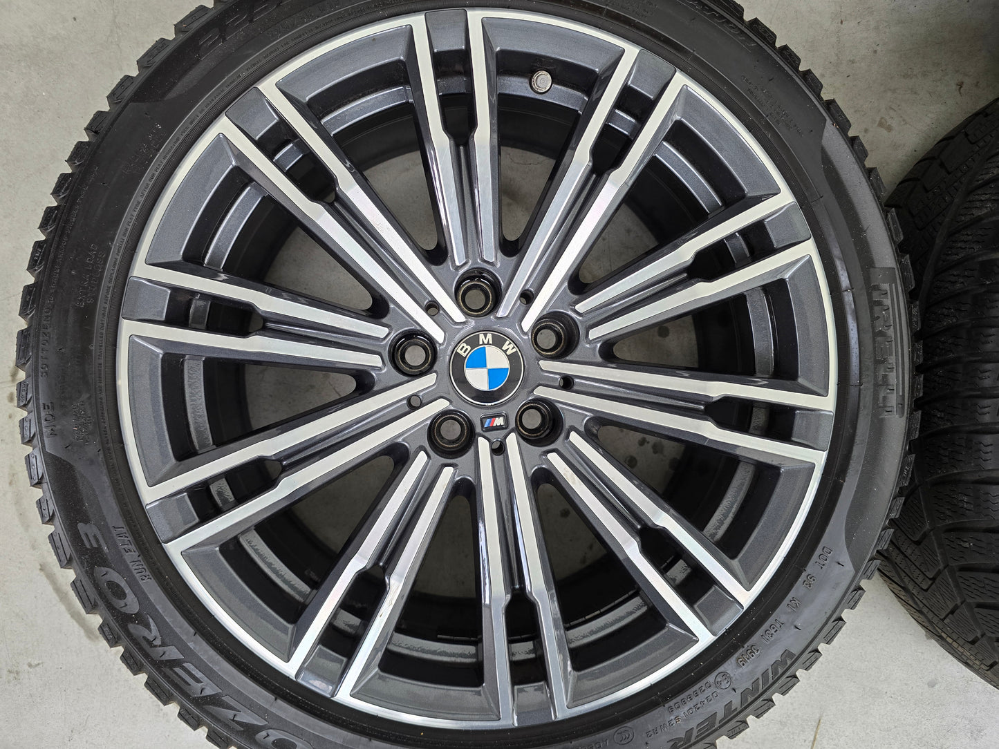 BMW 3 4 Serie G20 G21 G22 790M 18 inch winterbanden breedset