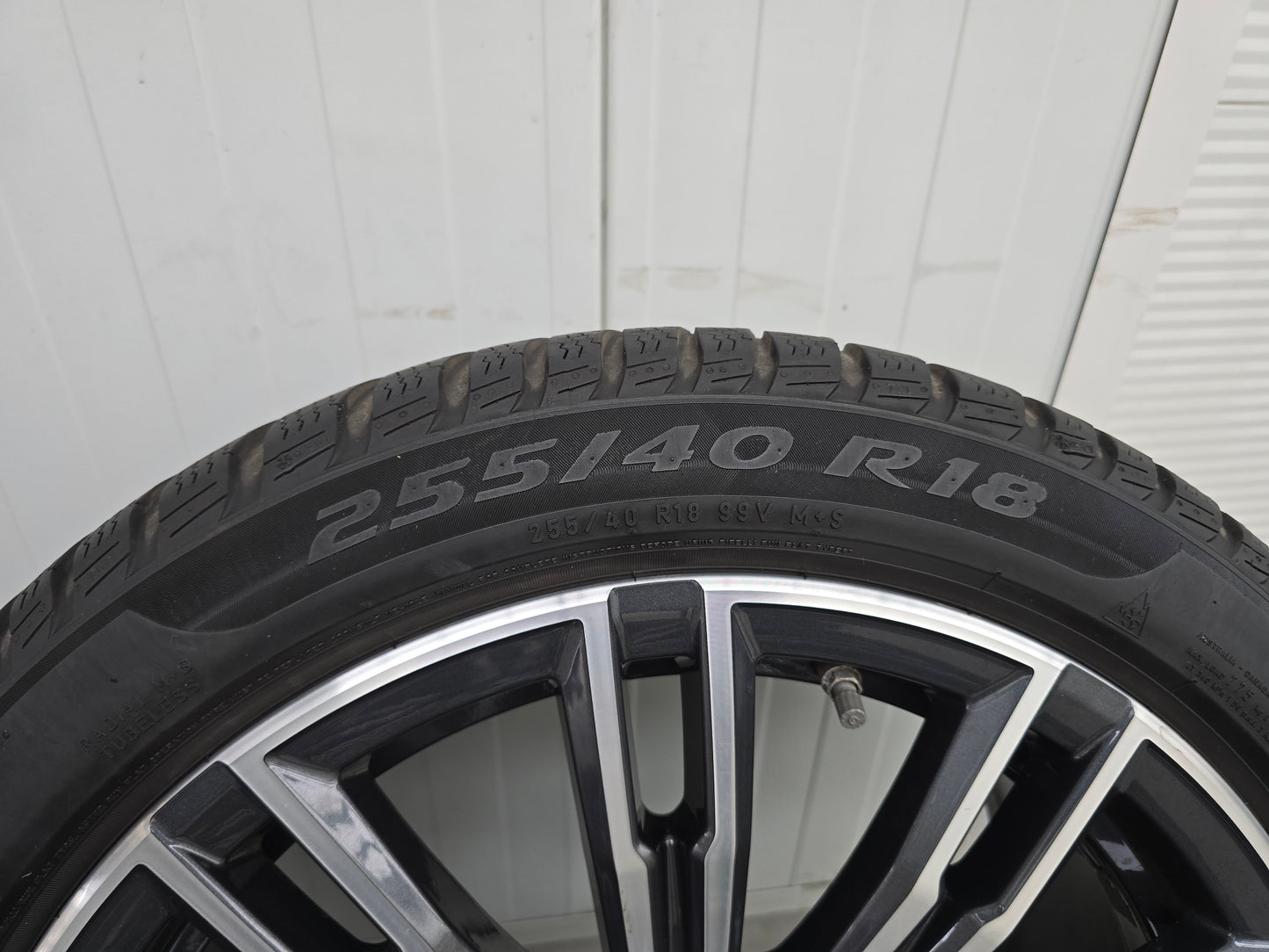 BMW 3 4 Serie G20 G21 G22 790M 18 inch winterbanden breedset