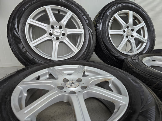 Volvo XC40 XC60 XC90 17 inch velgen winterbanden