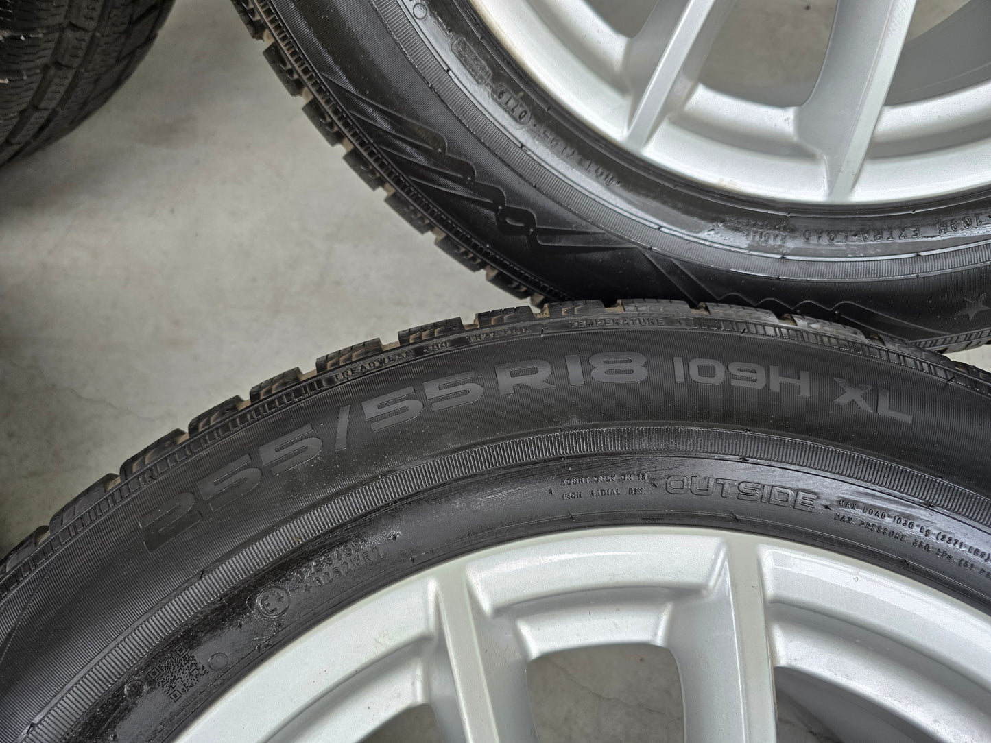 BMW X5 G05 X6 G06 618 18 inch velgen winterbanden Nokian (*)