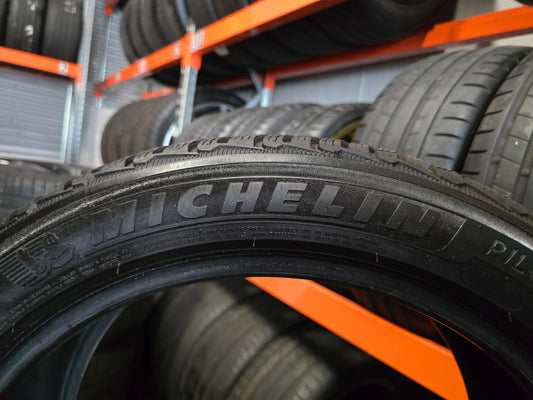 4x Michelin Pilot Alpin 5 245/45 R19 102V XL M+S Winterbanden DEMO