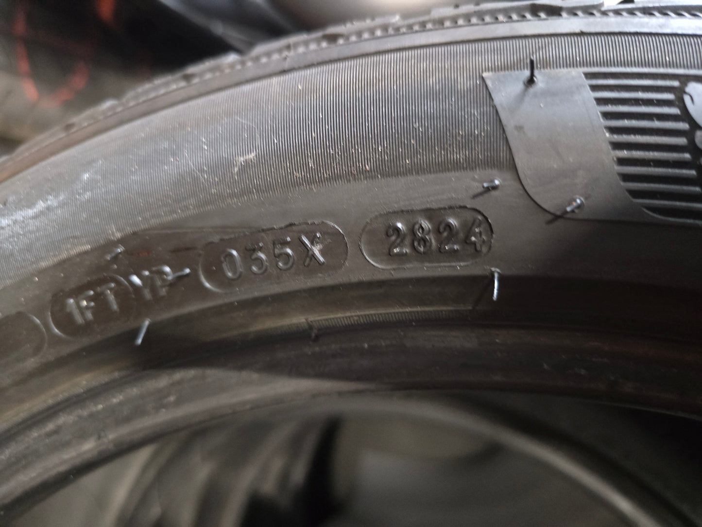 4x Michelin Pilot Alpin 5 245/45 R19 102V XL M+S Winterbanden DEMO