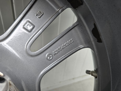 Mercedes C Klasse 18 inch velgen demo winterbanden breedset