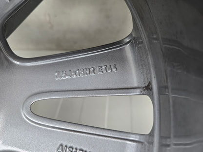 Mercedes C Klasse 18 inch velgen demo winterbanden breedset