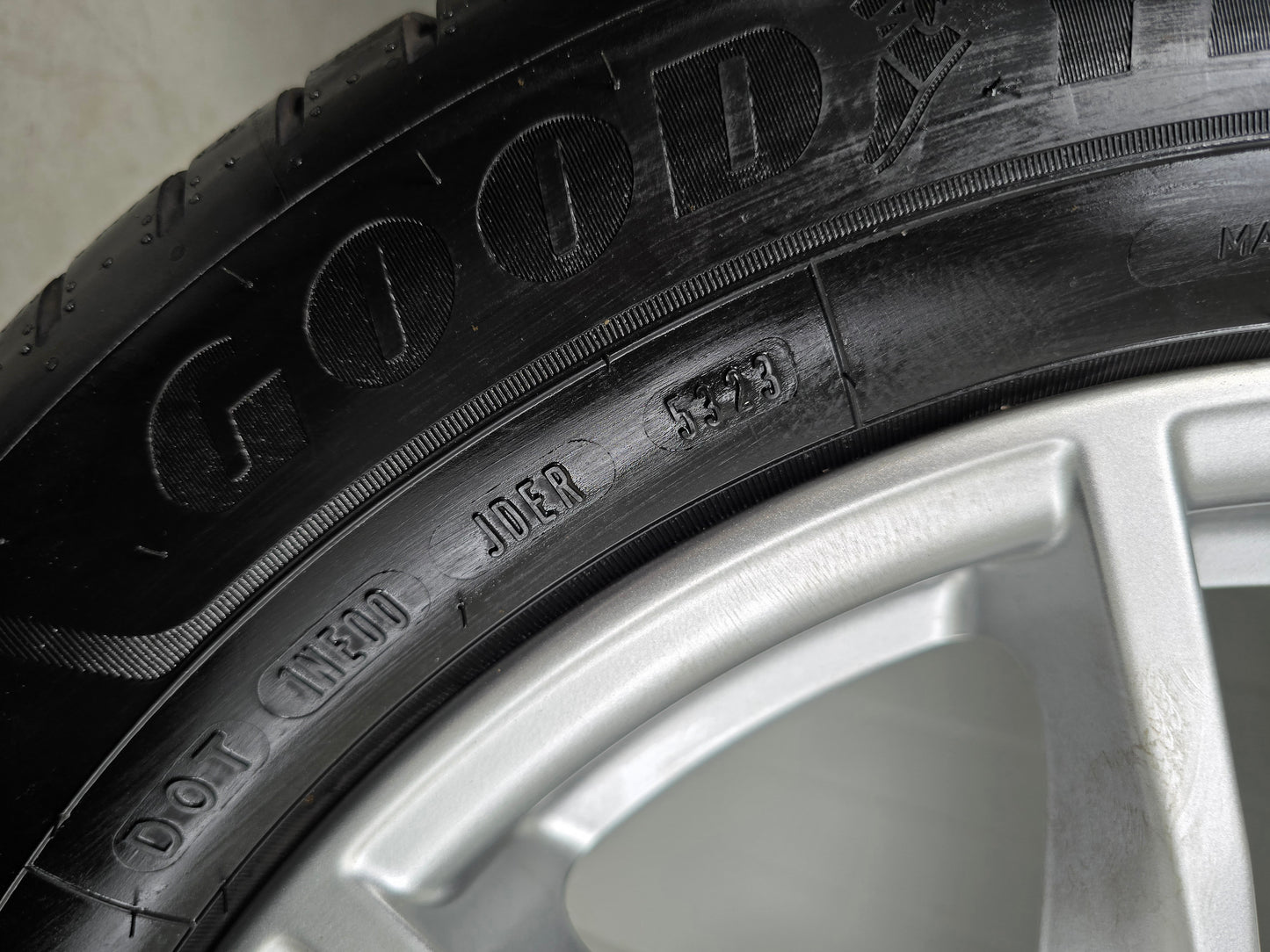 BMW 5 Serie G30 G31 i4 4 ser G26 851 17 inch winterbanden NIEUW