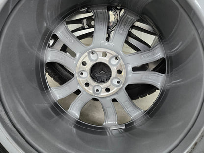 Mercedes C Klasse 18 inch velgen NIEUWE winterbanden breedset