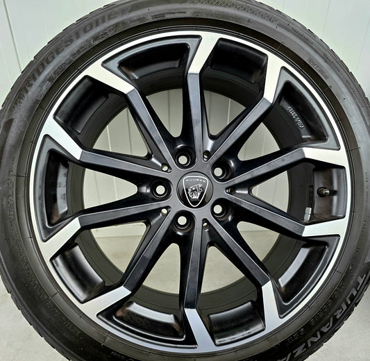 SEAT Ateca Skoda Epiq Karoq 18 inch velgen zomerbanden