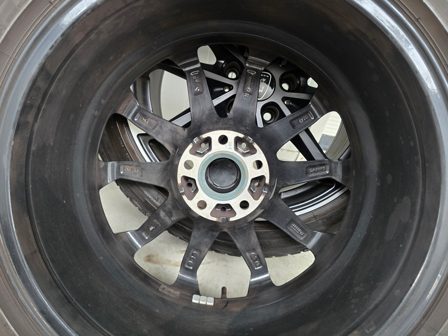 SEAT Ateca Skoda Epiq Karoq 18 inch velgen zomerbanden
