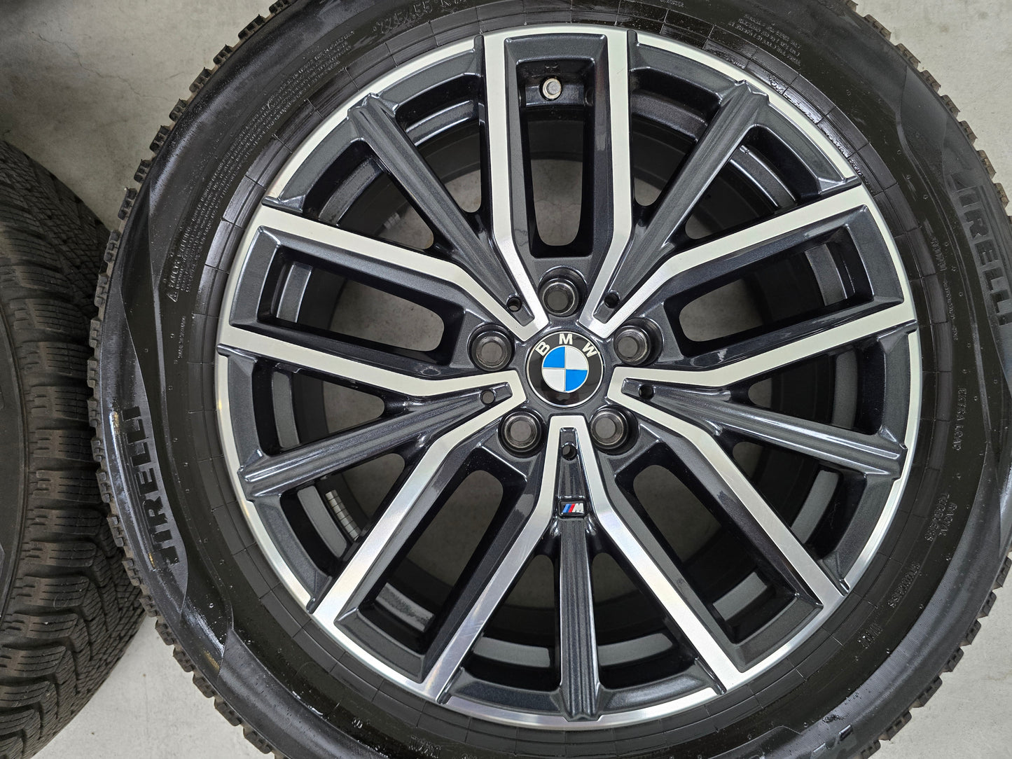BMW iX1 X1 X2 iX2 F48/U11/U12 F49/U10 838M 18 inch winterbanden