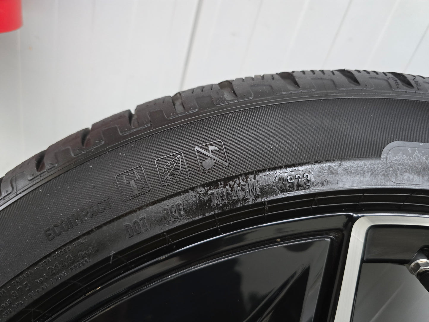 BMW XM G09 922M 22 inch velgen winterbanden breedset DEMO