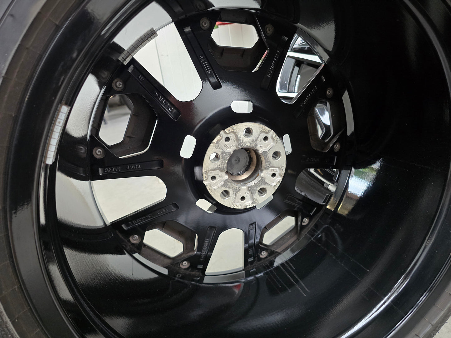 BMW XM G09 922M 22 inch velgen winterbanden breedset DEMO