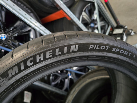 2x Michelin Pilot Sport 5 * 225/40R19 93Y XL zomerbanden 5mm