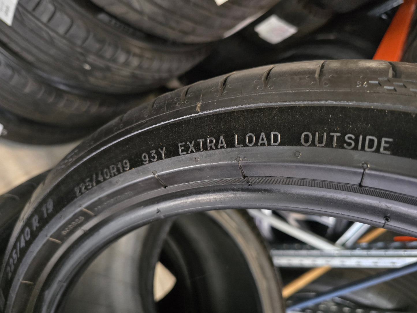 2x Michelin Pilot Sport 5 * 225/40R19 93Y XL zomerbanden 5mm