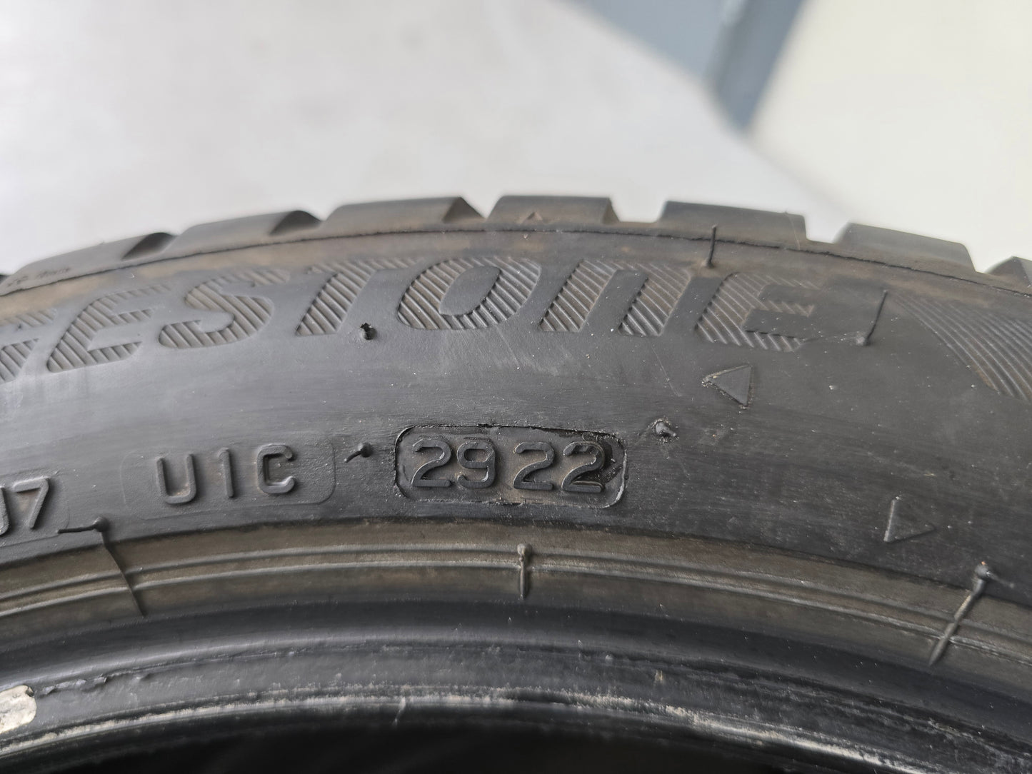 4x Bridgestone Blizzak 225/45 R18 winterbanden BMW * Runflat