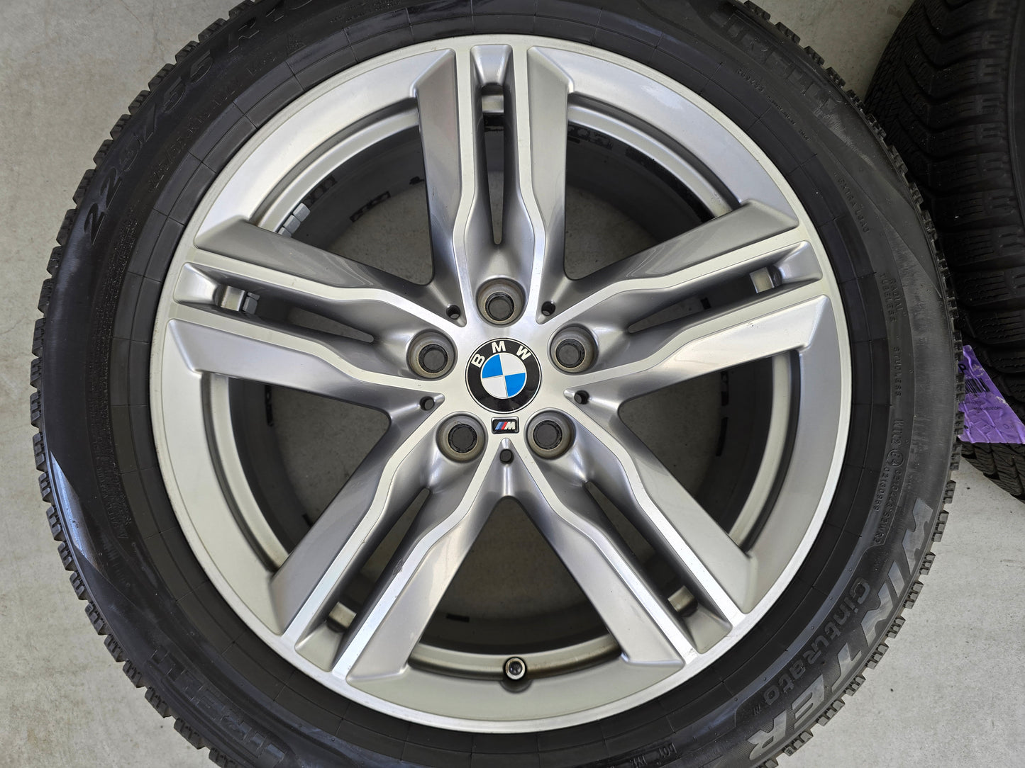 BMW X1 X2 F48/U11/U12 F49/U10 838M 18 inch winterbanden OEM