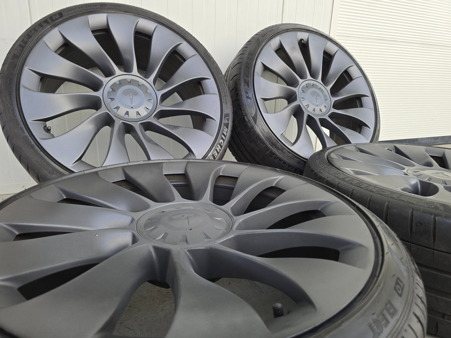 Tesla Model 3 Performance 20 inch Überturbine velgen zomerbanden