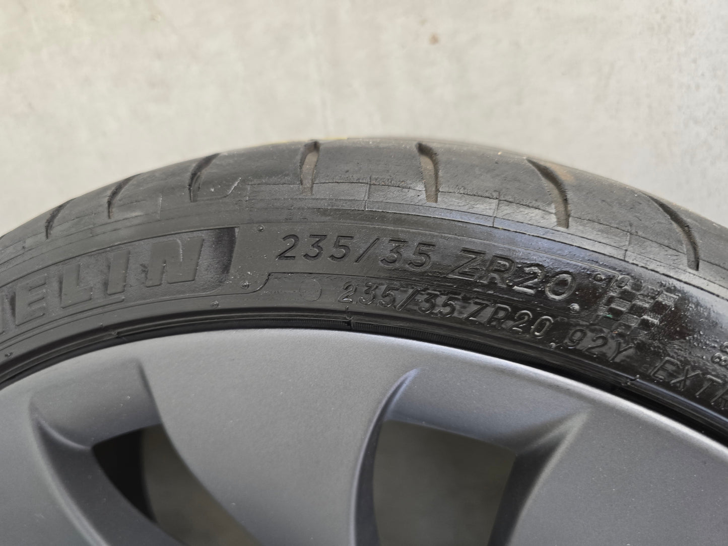 Tesla Model 3 Performance 20 inch Überturbine velgen zomerbanden