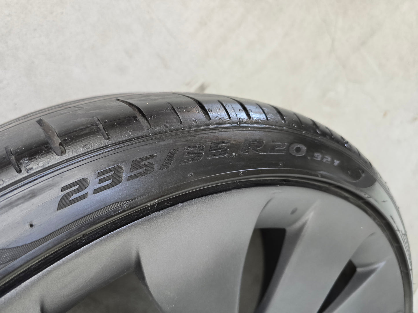 Tesla Model 3 Performance 20 inch Überturbine velgen zomerbanden