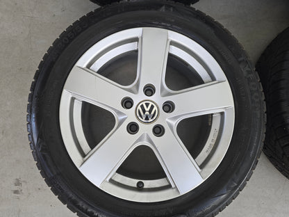 VW Golf Caddy Touran Passat Audi A3 16 inch velgen winterbanden