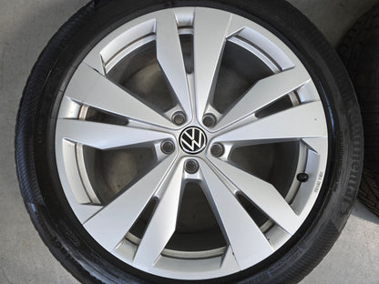 VW ID4 ID5 ID6 ID Buzz 20 inch velgen winterbanden OEM