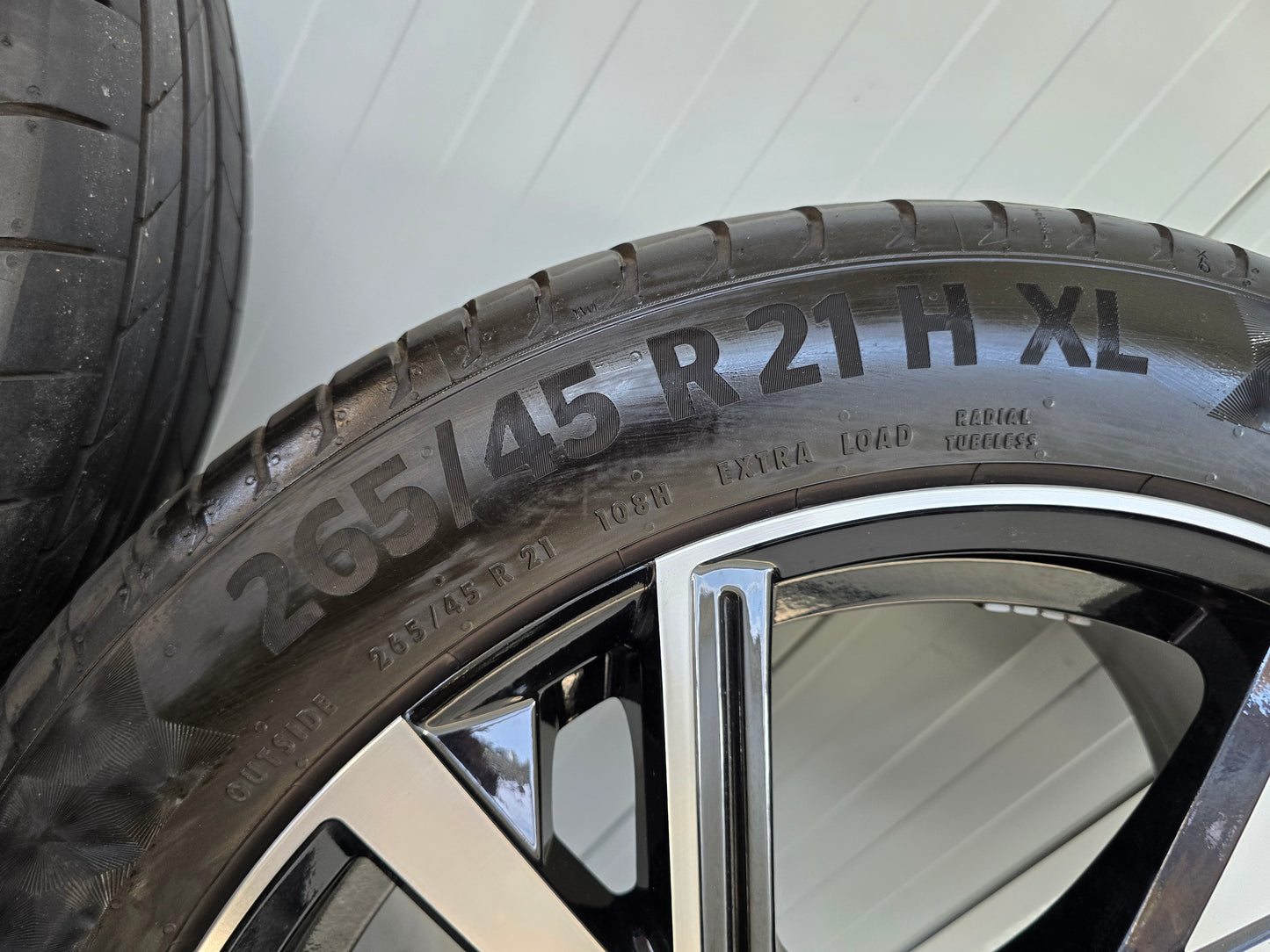 Audi e-tron Q7 Q8 Touareg 21 inch velgen zomerbanden Deep black/Diamond