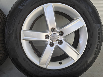 Audi Q5 17 inch originele velgen winterbanden Continental AO