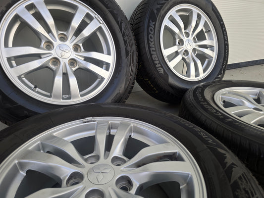 Mitsubishi Outlander 16 inch velgen winterbanden Hankook 5x114.3