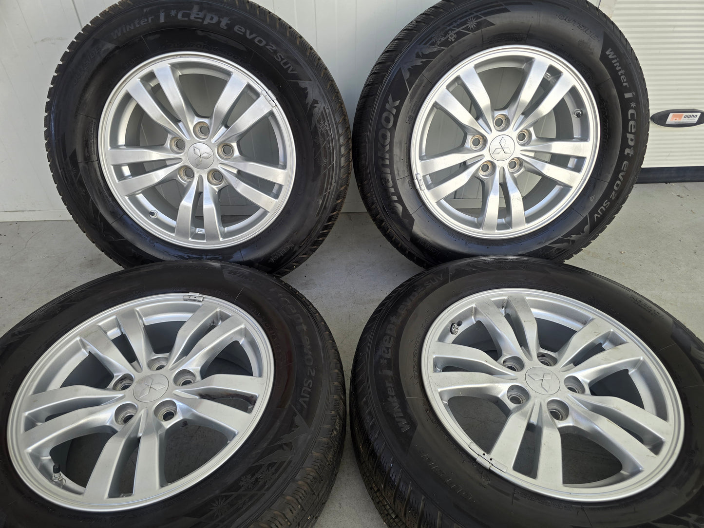 Mitsubishi Outlander 16 inch velgen winterbanden Hankook 5x114.3
