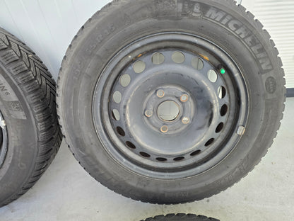 Volkswagen Golf Caddy Audi A3 15 inch velgen winterbanden Michelin