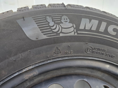 Volkswagen Golf Caddy Audi A3 15 inch velgen winterbanden Michelin