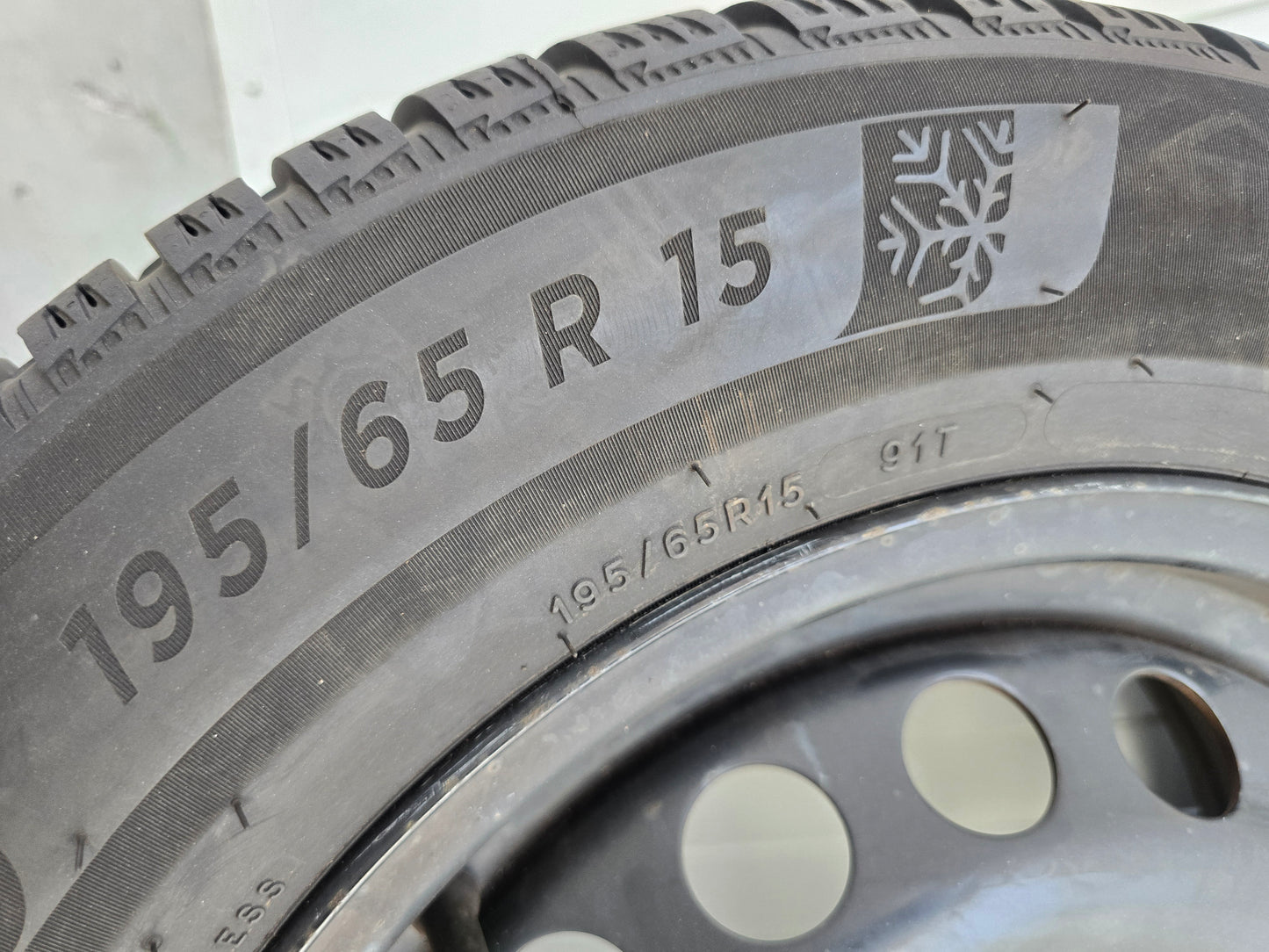 Volkswagen Golf Caddy Audi A3 15 inch velgen winterbanden Michelin