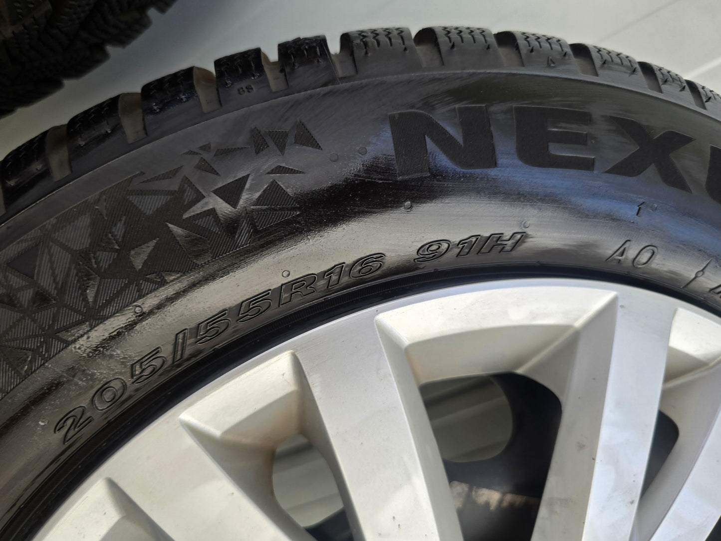 Volkswagen Golf 16 inch velgen winterbanden Passat Touran OEM