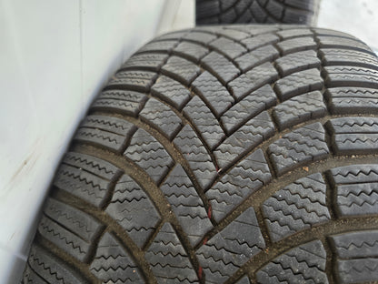 Tesla Model 3 19 inch velgen winterbanden Bridgestone Hyper Silver