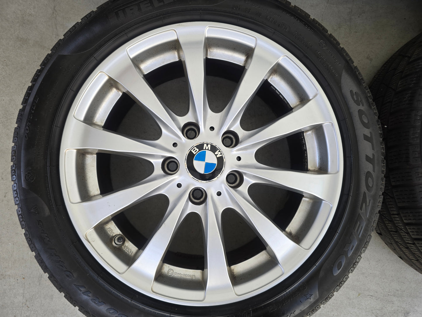 BMW 1 Serie 2 Serie 3 Serie 17 inch velgen winterbanden Pirelli 5x120