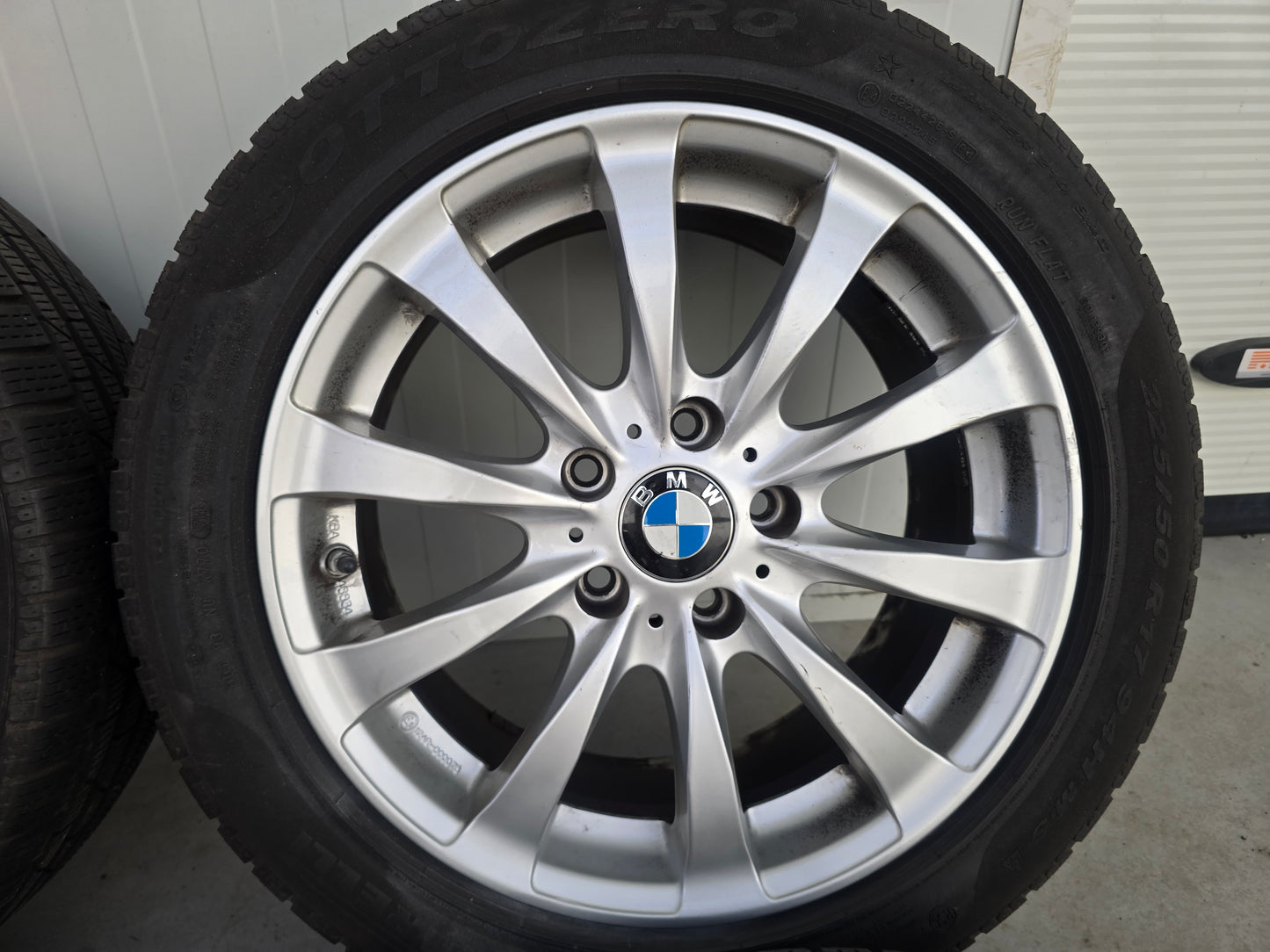 BMW 1 Serie 2 Serie 3 Serie 17 inch velgen winterbanden Pirelli 5x120