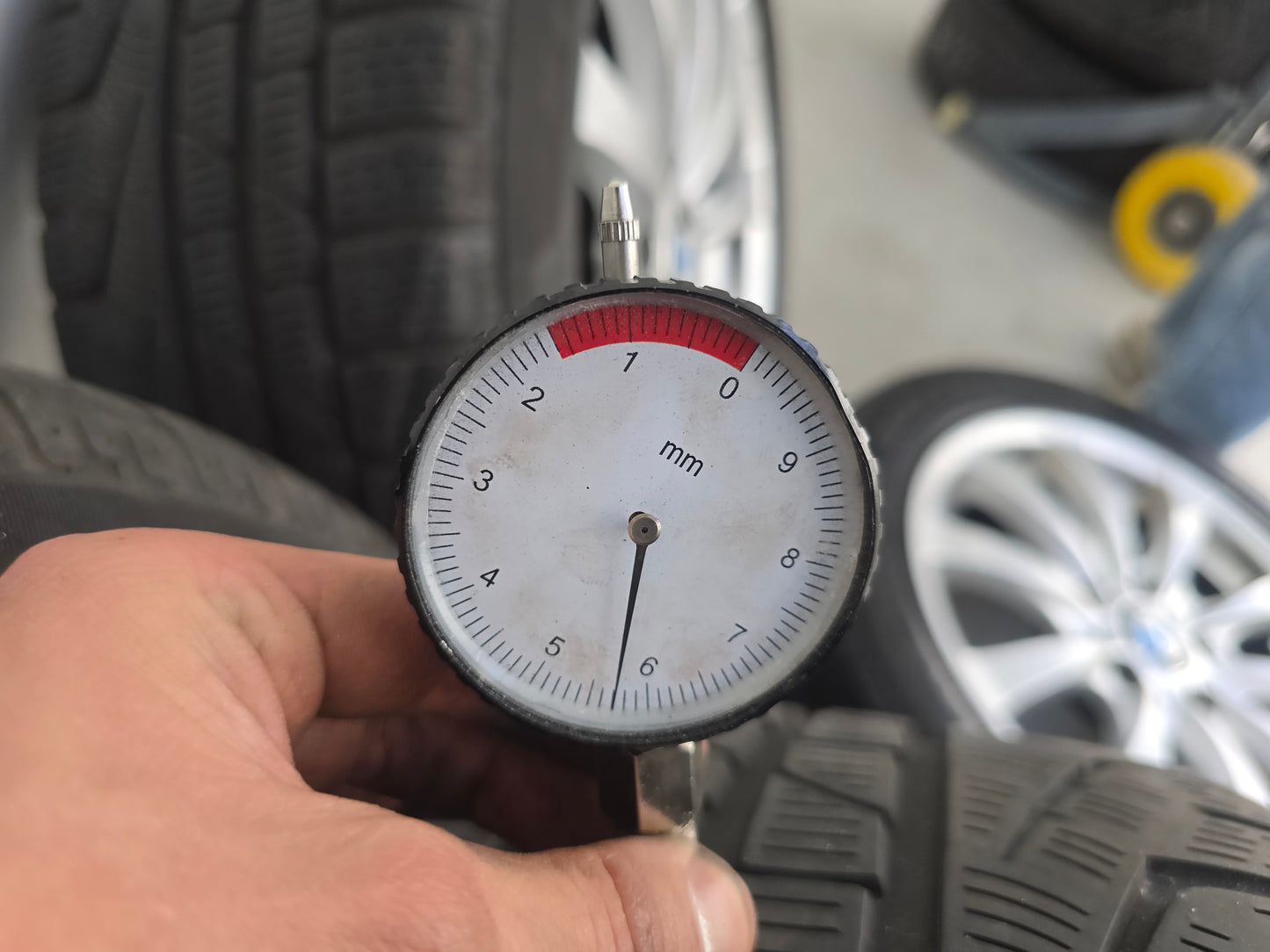 BMW 1 Serie 2 Serie 3 Serie 17 inch velgen winterbanden Pirelli 5x120