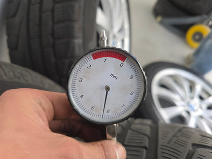 BMW 1 Serie 2 Serie 3 Serie 17 inch velgen winterbanden Pirelli 5x120