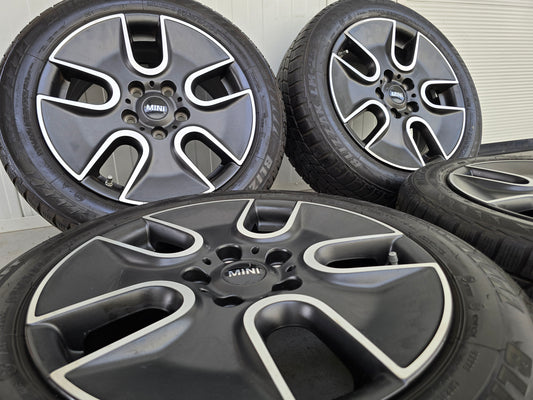 MINI Countryman Paceman R60 R61 17 inch velgen winterbanden Bridgestone