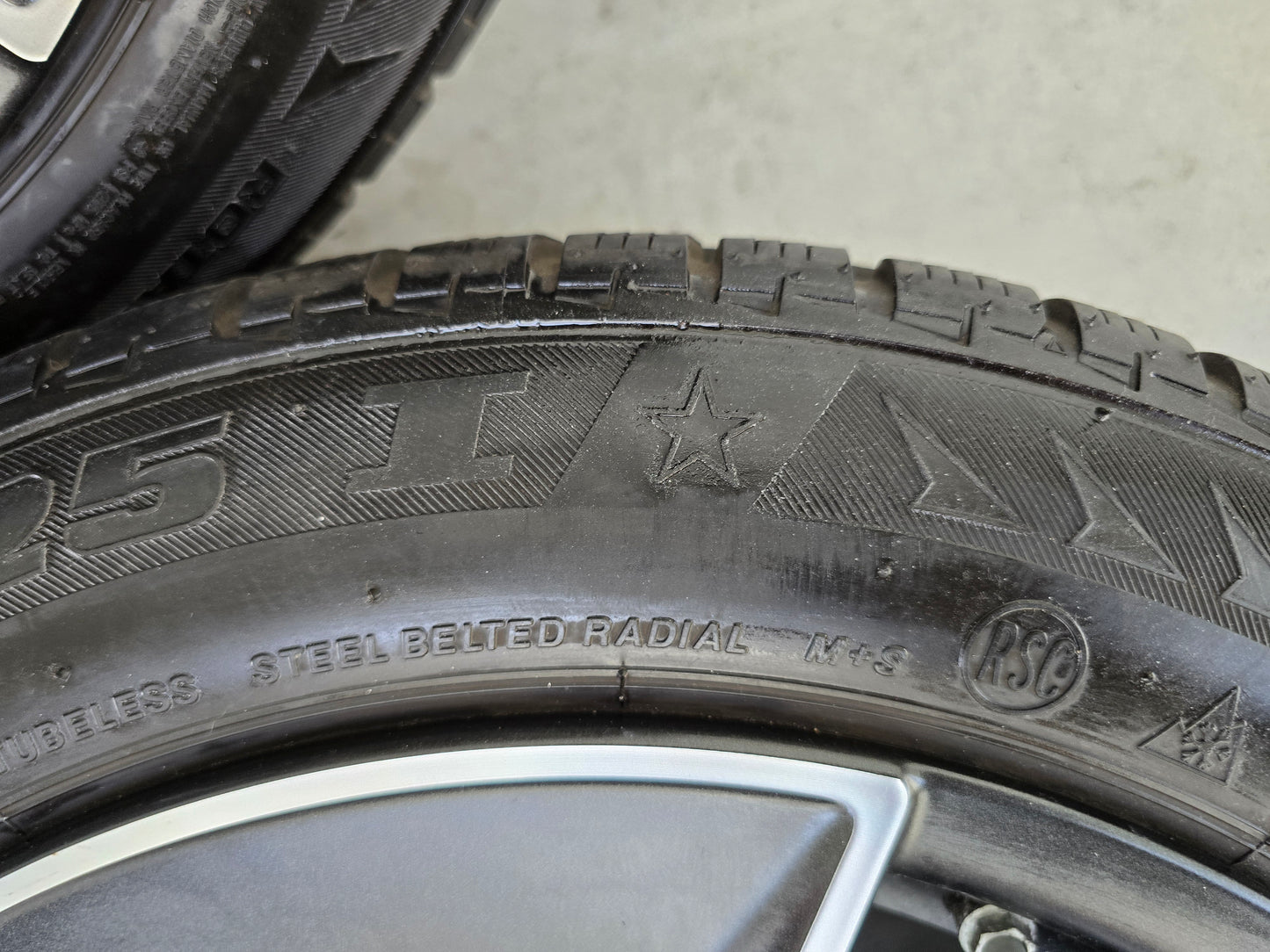 MINI Countryman Paceman R60 R61 17 inch velgen winterbanden Bridgestone