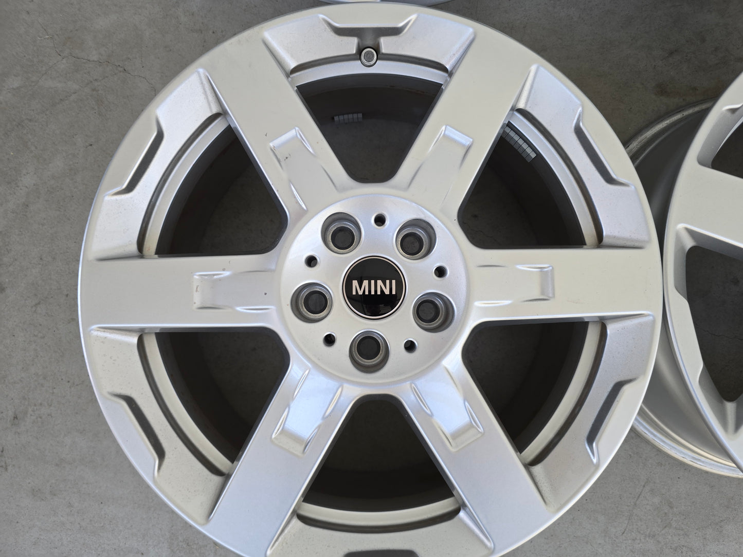 MINI Countryman Paceman JCW BMW X1 18 inch velgen 944