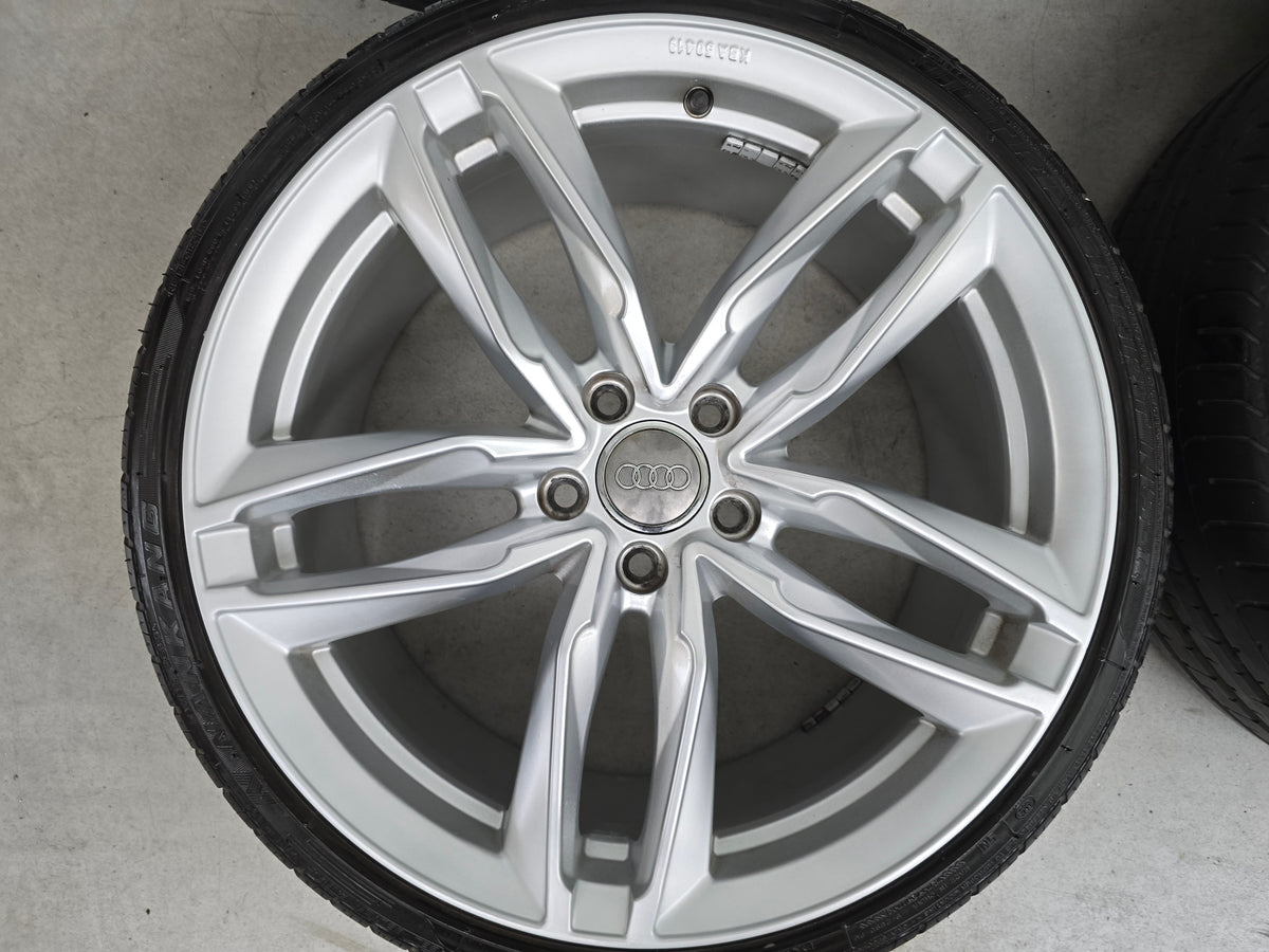 Audi A3 A4 A5 A6 VW Golf Passat Seat Leon Skoda Octavia 19 inch velgen