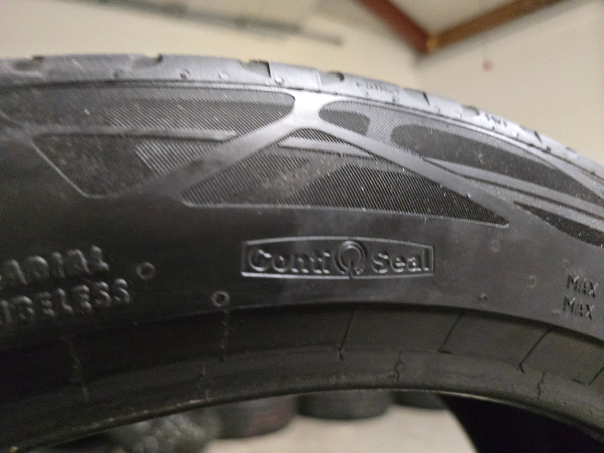 2x Continental 235/45 R21 101T XL Zomerbanden