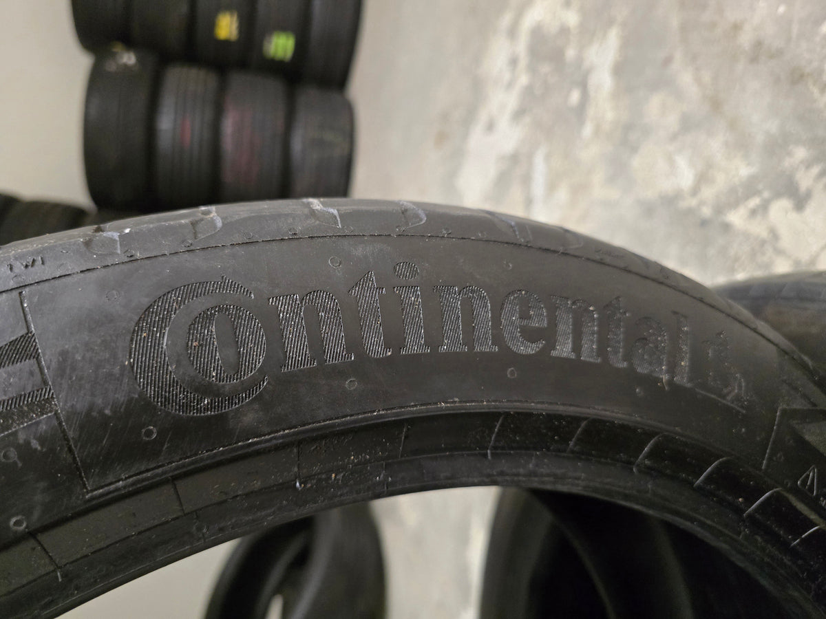 2x Continental 235/45 R21 101T XL Zomerbanden