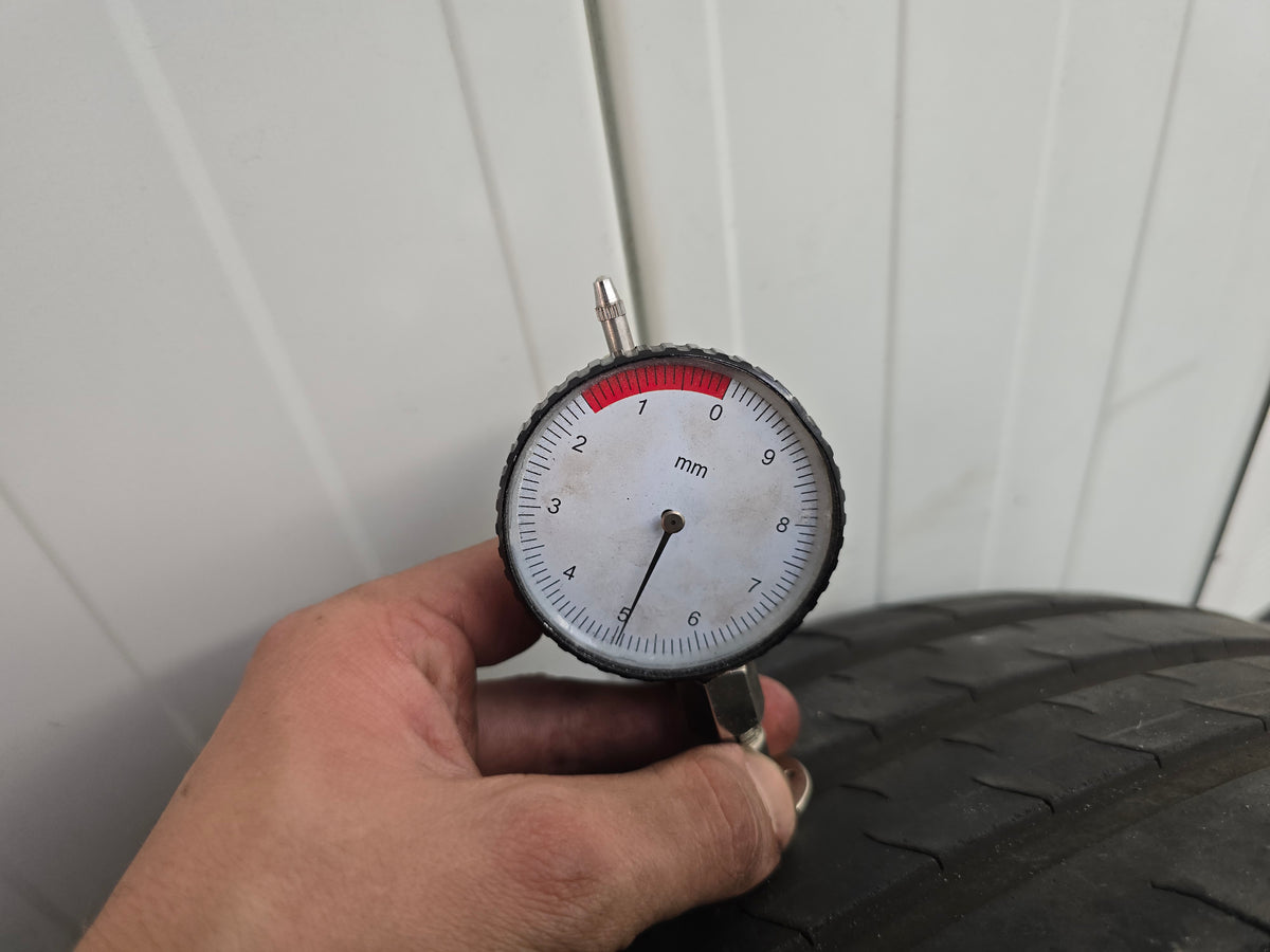 Tesla Model S 21 inch zomerbanden Matt Black velgen TPMS