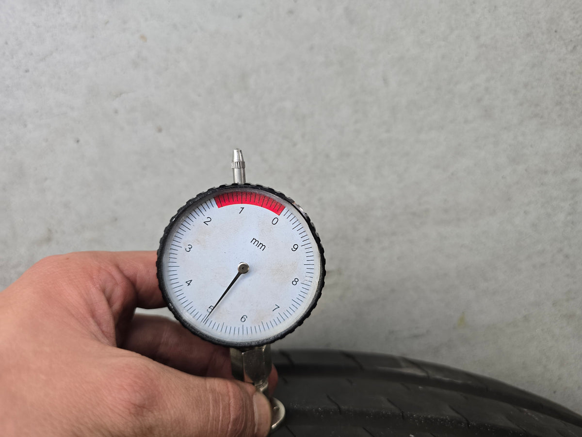 Tesla Model S 21 inch zomerbanden Matt Black velgen TPMS