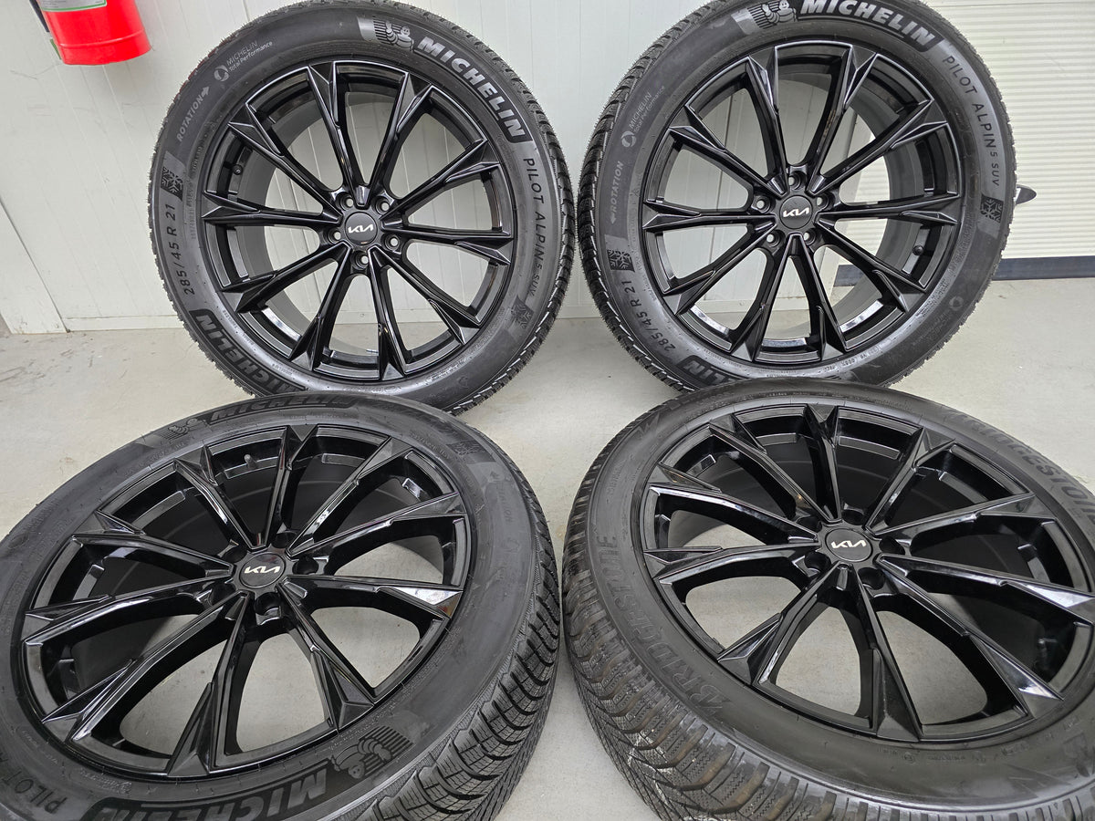 NIEUW Kia EV9 21 inch winterbanden velgen deep black SUV 5x114.3