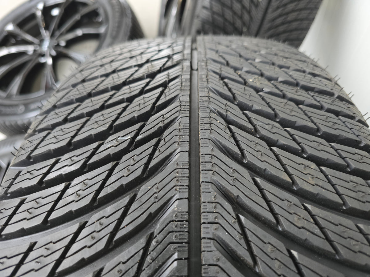 NIEUW Kia EV9 21 inch winterbanden velgen deep black SUV 5x114.3