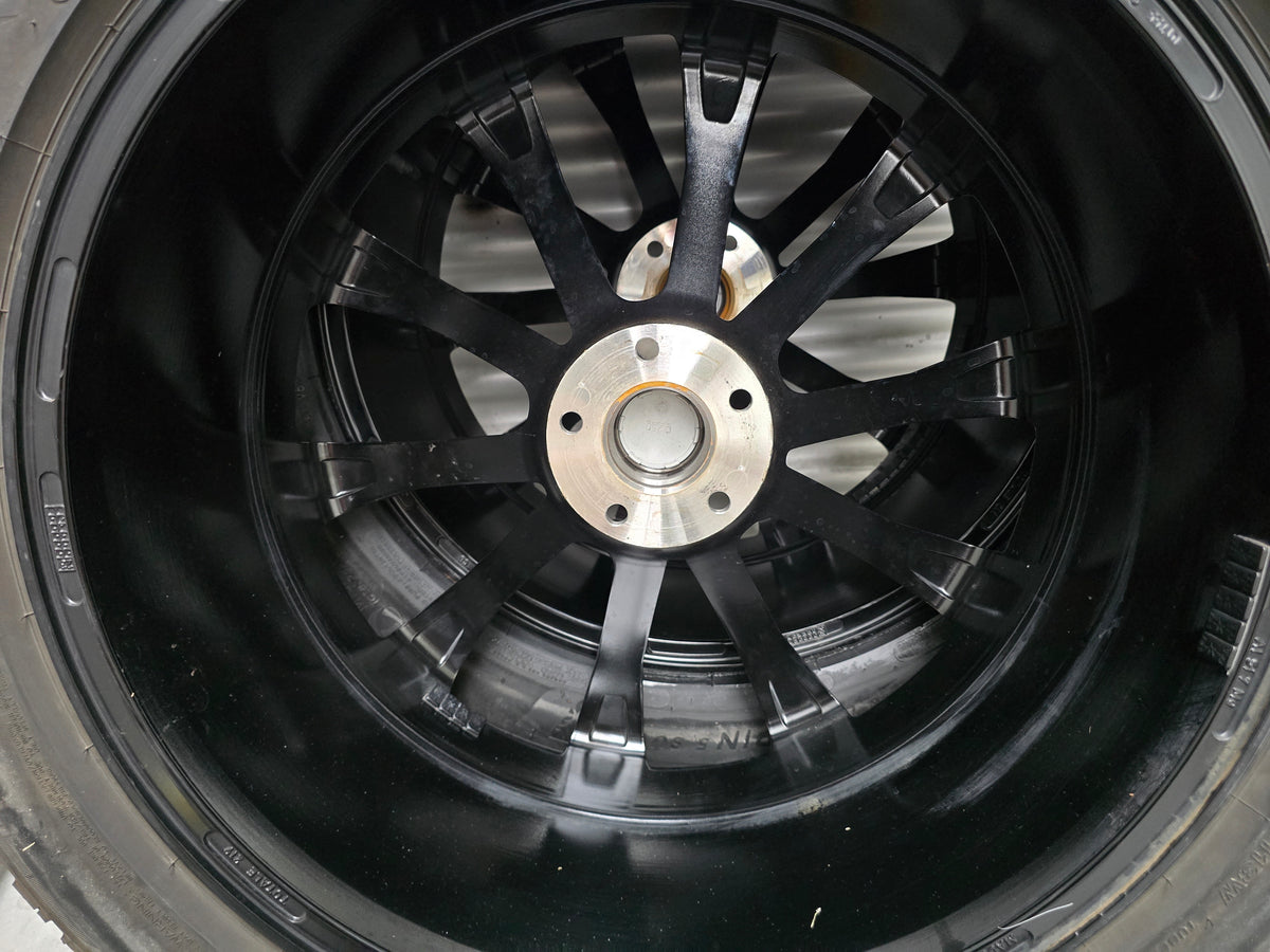 NIEUW Kia EV9 21 inch winterbanden velgen deep black SUV 5x114.3