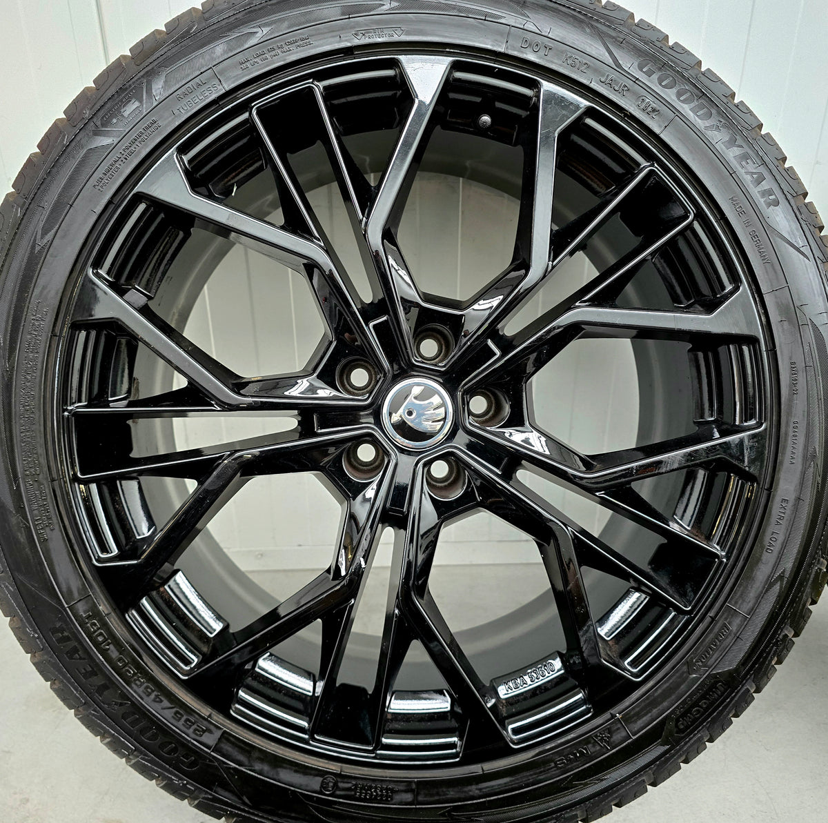 Skoda Enyaq VW ID4 ID5 ID6 Audi Q4 20 inch winterbanden velgen